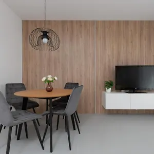 nowe-bemowo-apartment-by-renters.warsawhotelspoland.com/