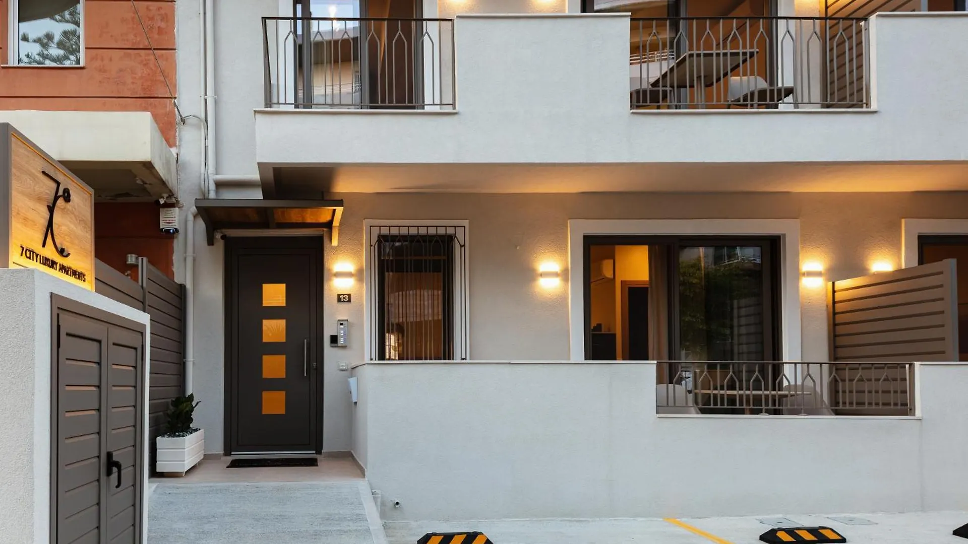 7 City Luxury Apartments Rethymno