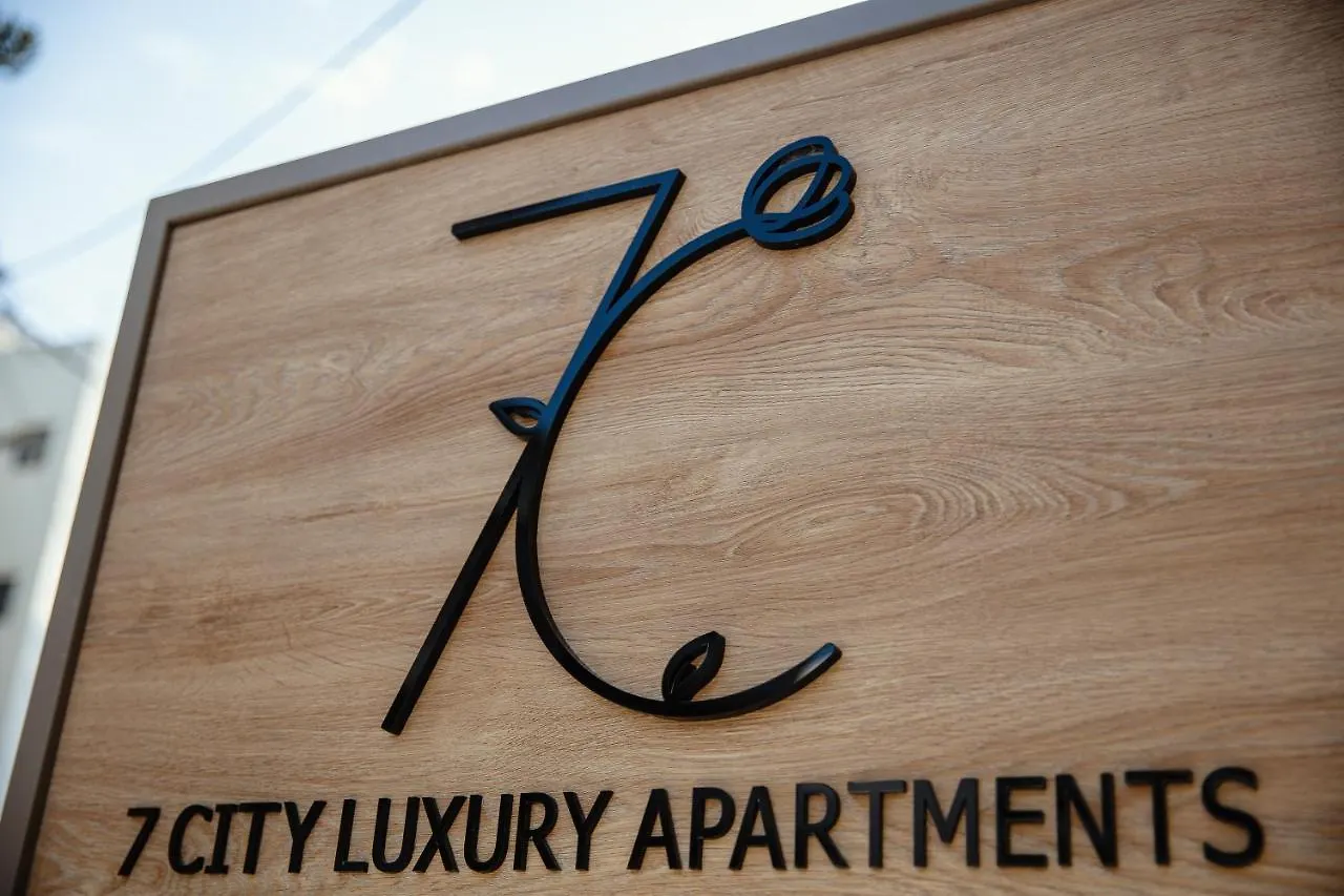 7 City Luxury Apartments Rethymno 0*,